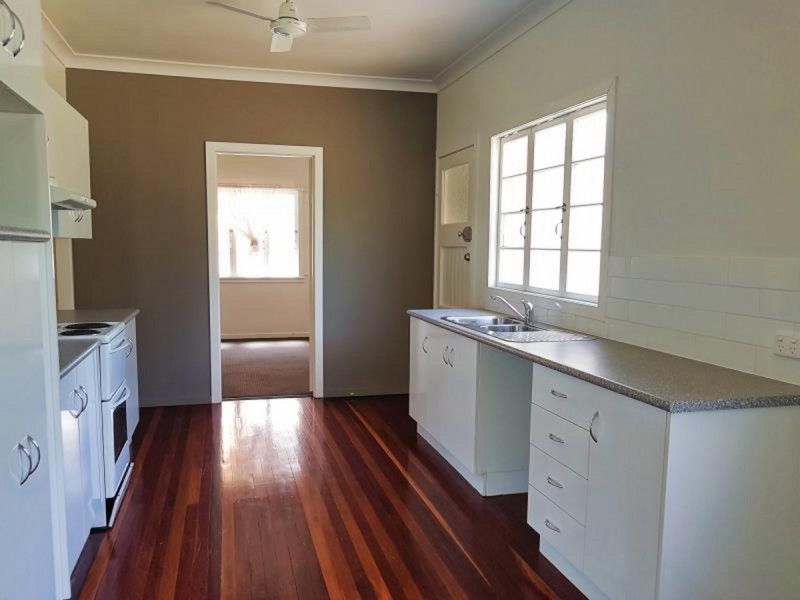 71 Charles Street, Berserker QLD 4701